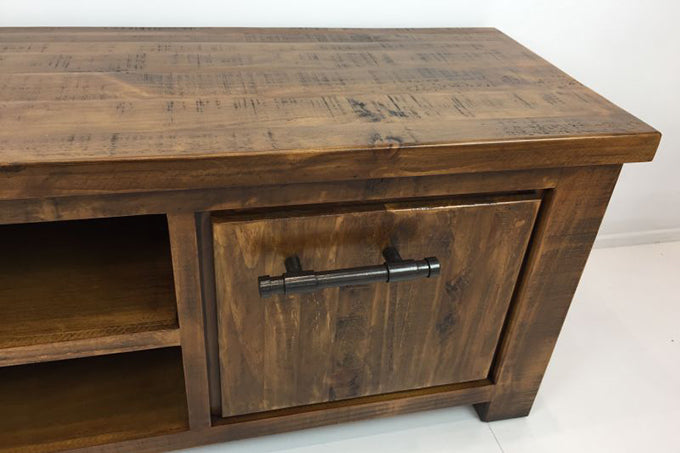 Meadow TV Unit